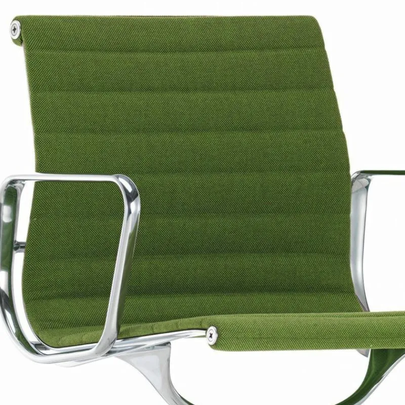 Online Aluminium Chair EA 103 Eetkamerstoelen