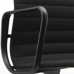 Outlet Aluminium Chair EA 104, draaibaar Eetkamerstoelen