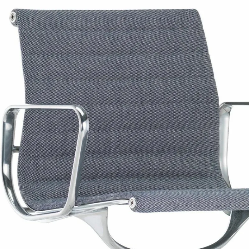 Outlet Aluminium Chair EA 104, draaibaar Eetkamerstoelen