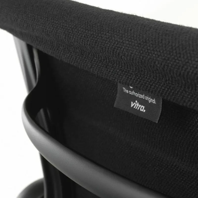 Outlet Aluminium Chair EA 104, draaibaar Eetkamerstoelen
