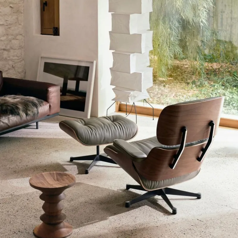 Outlet Eames Lounge Chair + Ottoman Leder Loungestoelen|Fauteuils