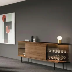 Best Farns Kast Vitrinekasten