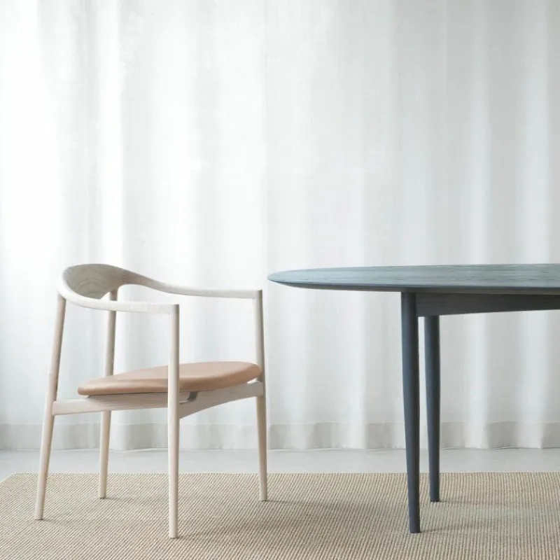 Jari Stoel Essen Eetkamerstoelen