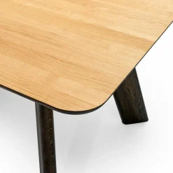 Outlet Kem 985 Eau Rouge Eetkamertafel Eettafels