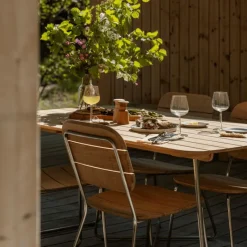 New Lilium Eettafel Tuintafels