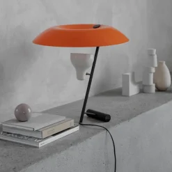 Outlet Model 548 Tafellamp Tafellampen