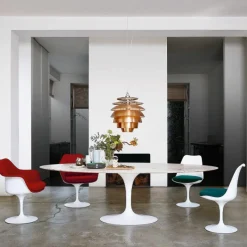 Outlet Saarinen Tulip Eettafel Met Wit Onderstel Eettafels