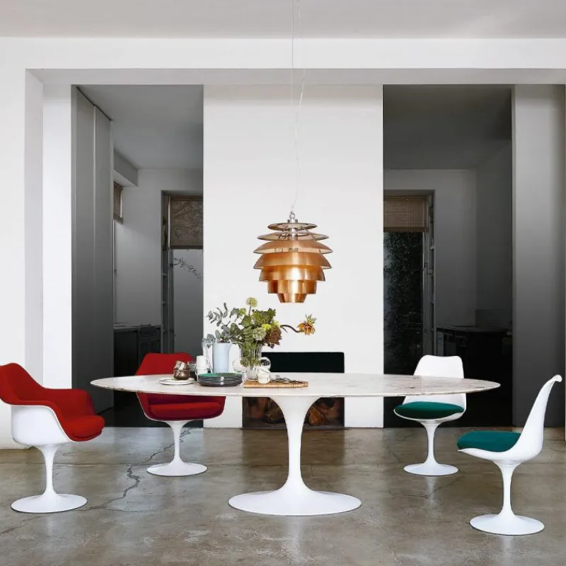 Outlet Saarinen Tulip Eettafel Met Wit Onderstel Eettafels