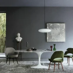 Outlet Saarinen Tulip Eettafel Met Wit Onderstel Eettafels