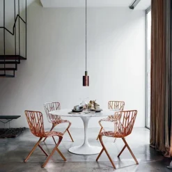 Outlet Saarinen Tulip Eettafel Met Wit Onderstel Eettafels