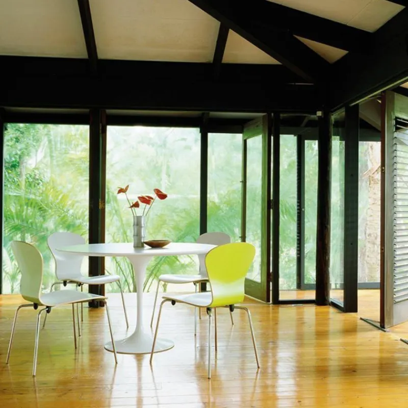Outlet Saarinen Tulip Eettafel Met Wit Onderstel Eettafels